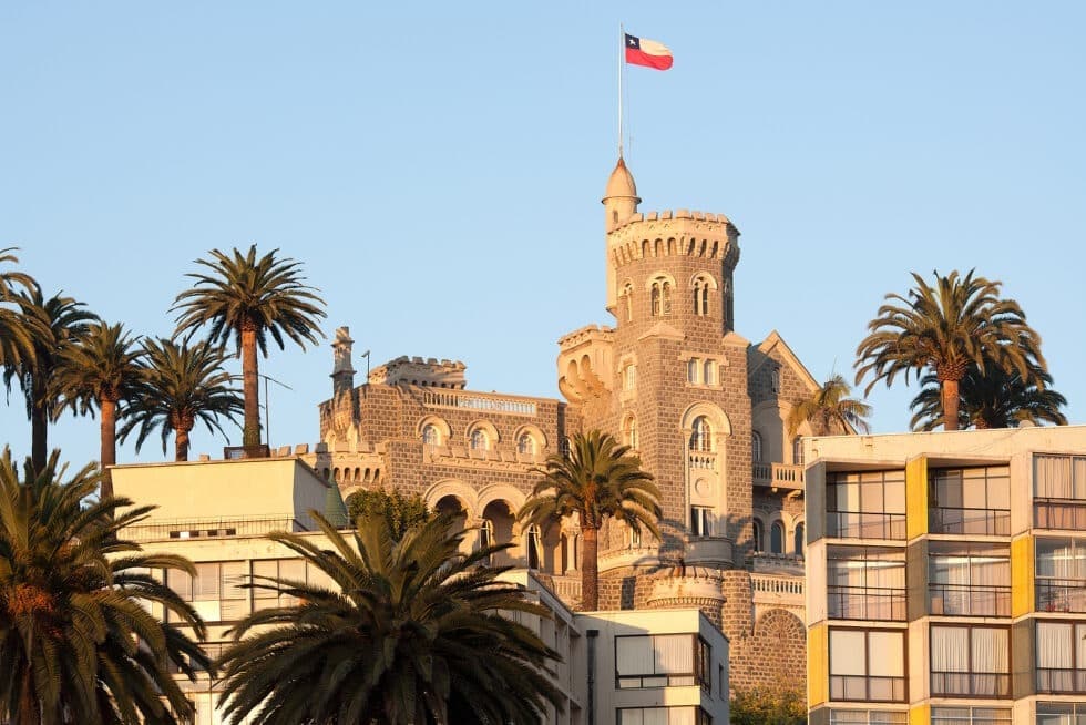 Tripps Now Reviews highlights Valparaiso's historic architecture and the cultural character that defines the Chilean port city.